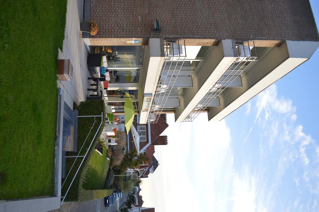 Hotel Maxim De Panne Exterior foto